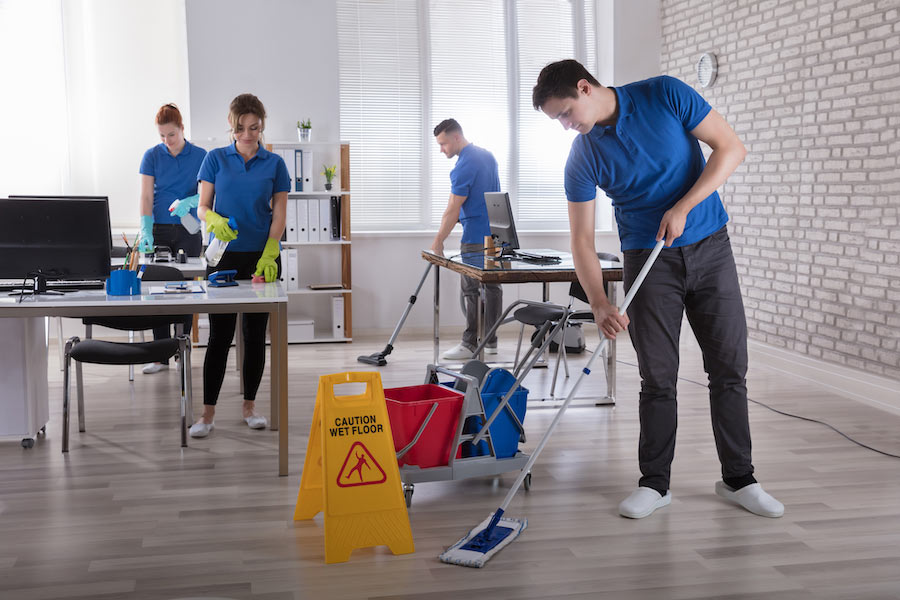 Best Summer Tips For Commercial Cleaning For The Office